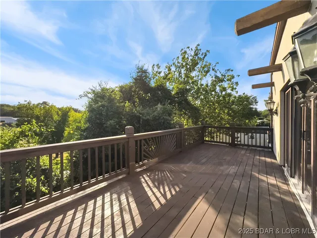 $349,500 | 45 Lake Road, Camdenton, MO 65020