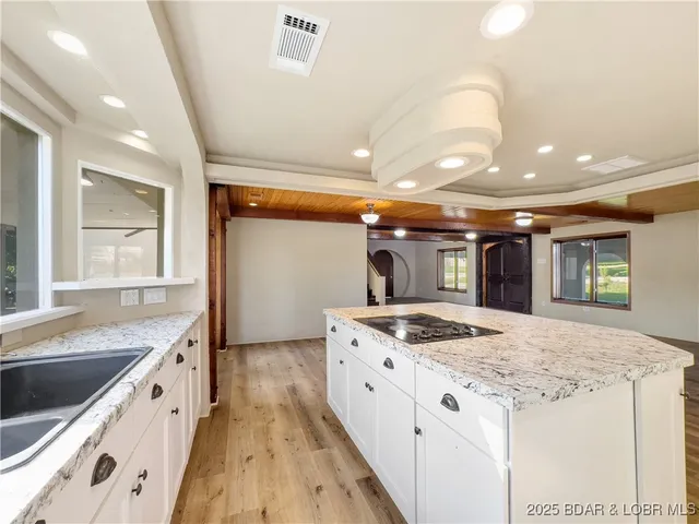 $349,500 | 45 Lake Road, Camdenton, MO 65020