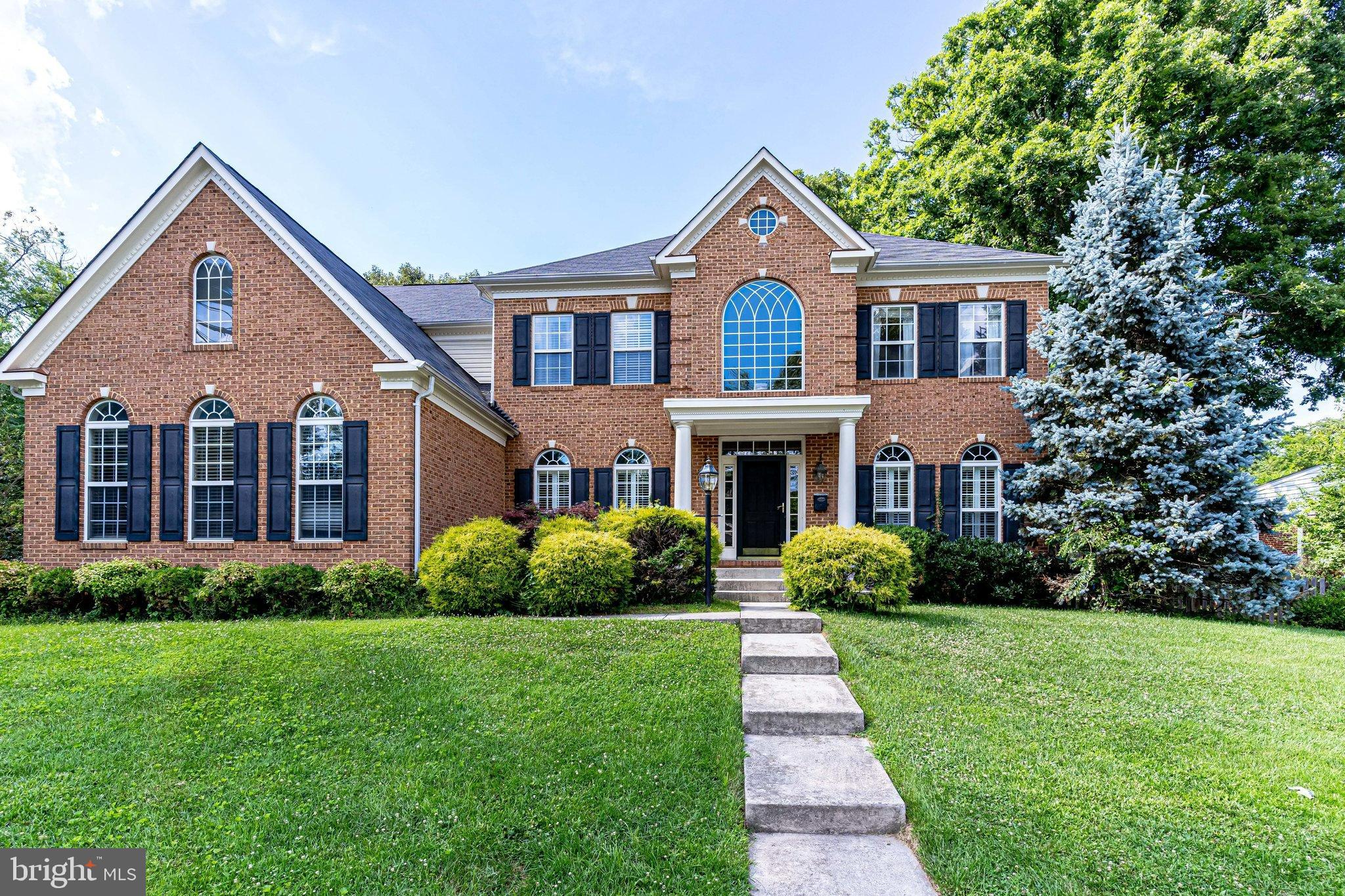 6825 Williamsburg Boulevard Arlington, VA 22213 - Photo 2 of 55