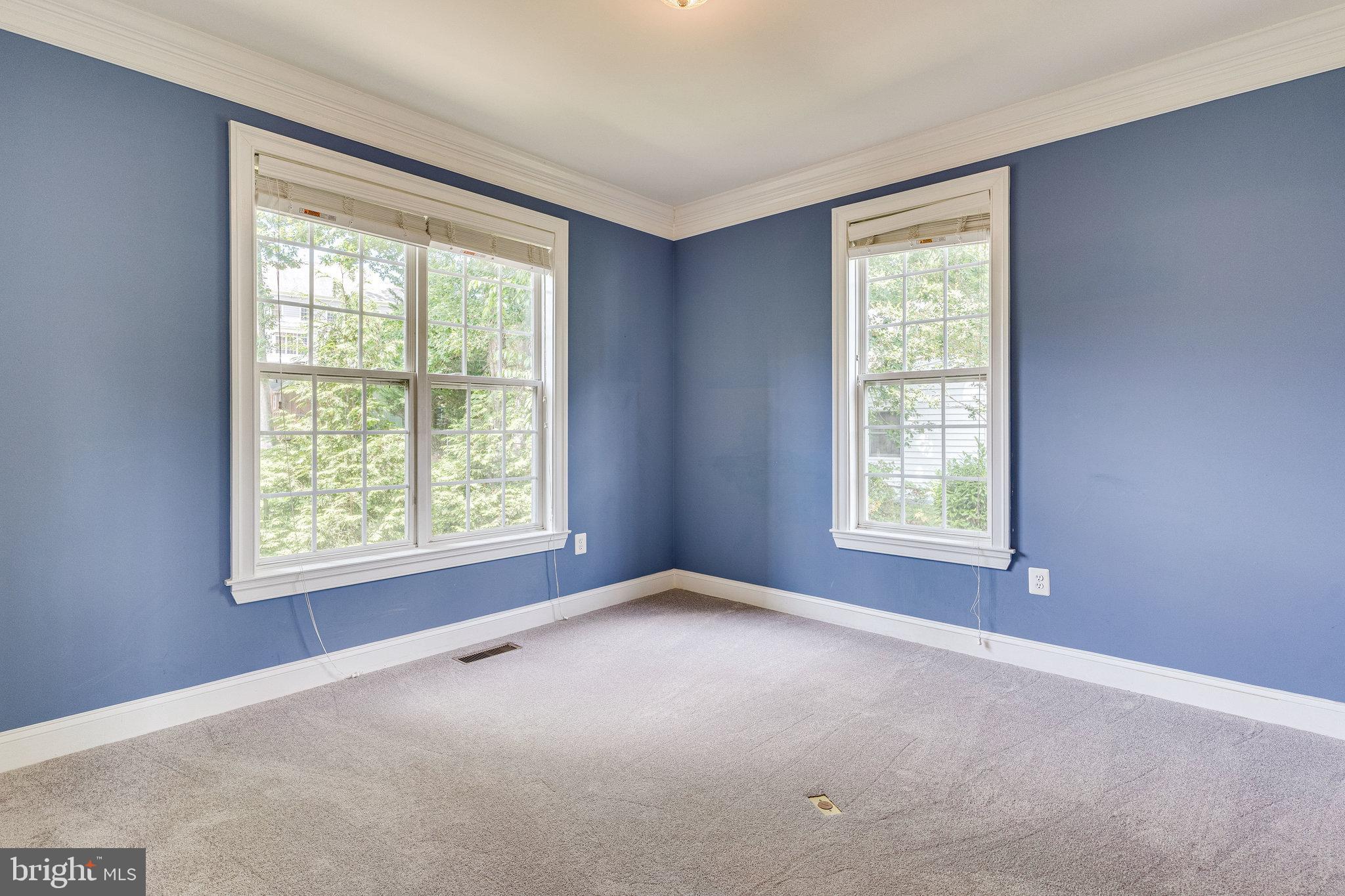 6825 Williamsburg Boulevard Arlington, VA 22213 - Photo 24 of 55