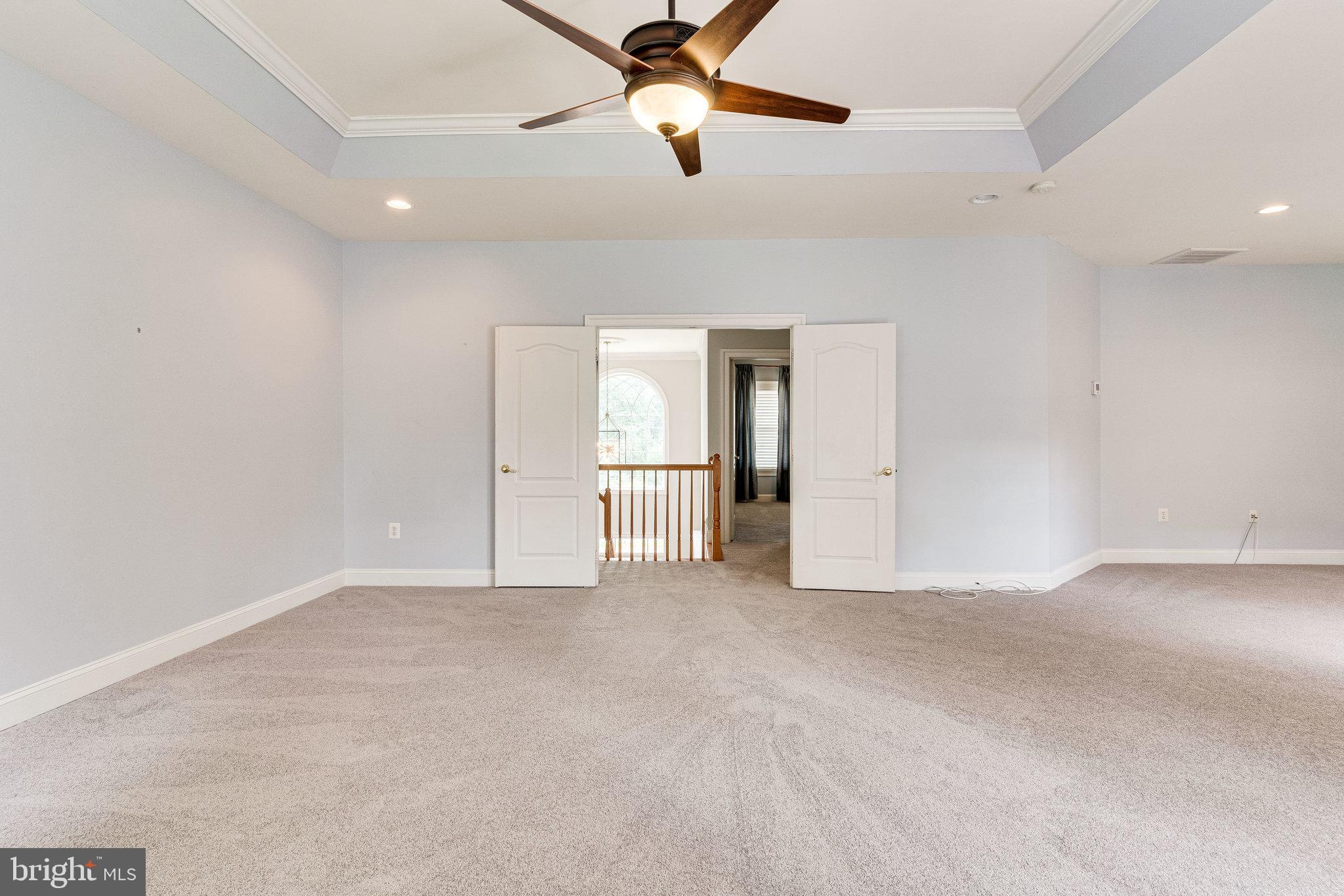 6825 Williamsburg Boulevard Arlington, VA 22213 - Photo 26 of 55 Primary bedroom