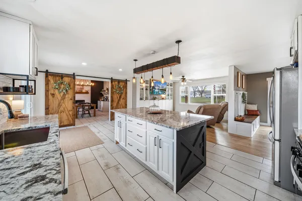 $374,900 | 2314 Westward Drive, Spring Grove, IL 60081