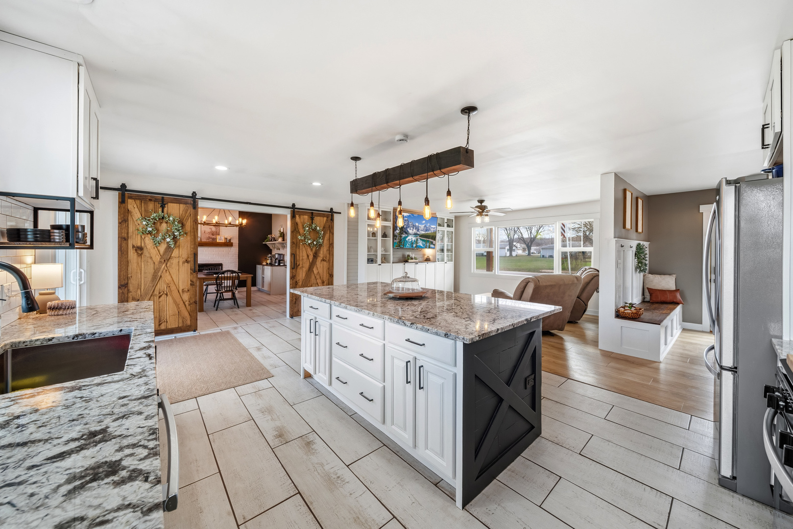 2314 Westward Drive Spring Grove, IL 60081 - Photo 9 of 27