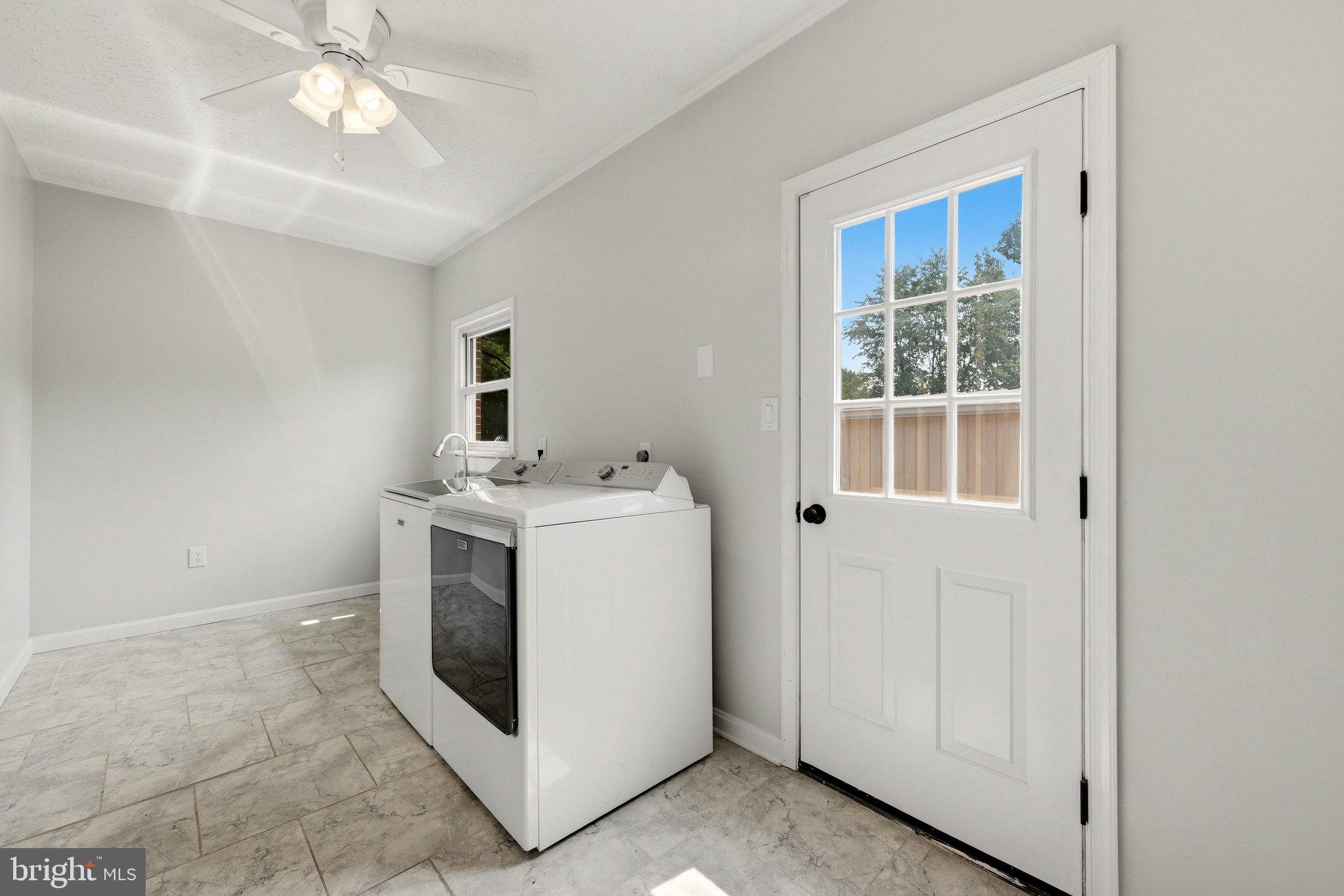 2794 Bishop Meade Road Boyce, VA 22620 - Photo 34 of 79 Laundry Room