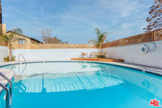 $420,000 | 2135 Bellevue Avenue, Unit 9, Los Angeles, CA 90026