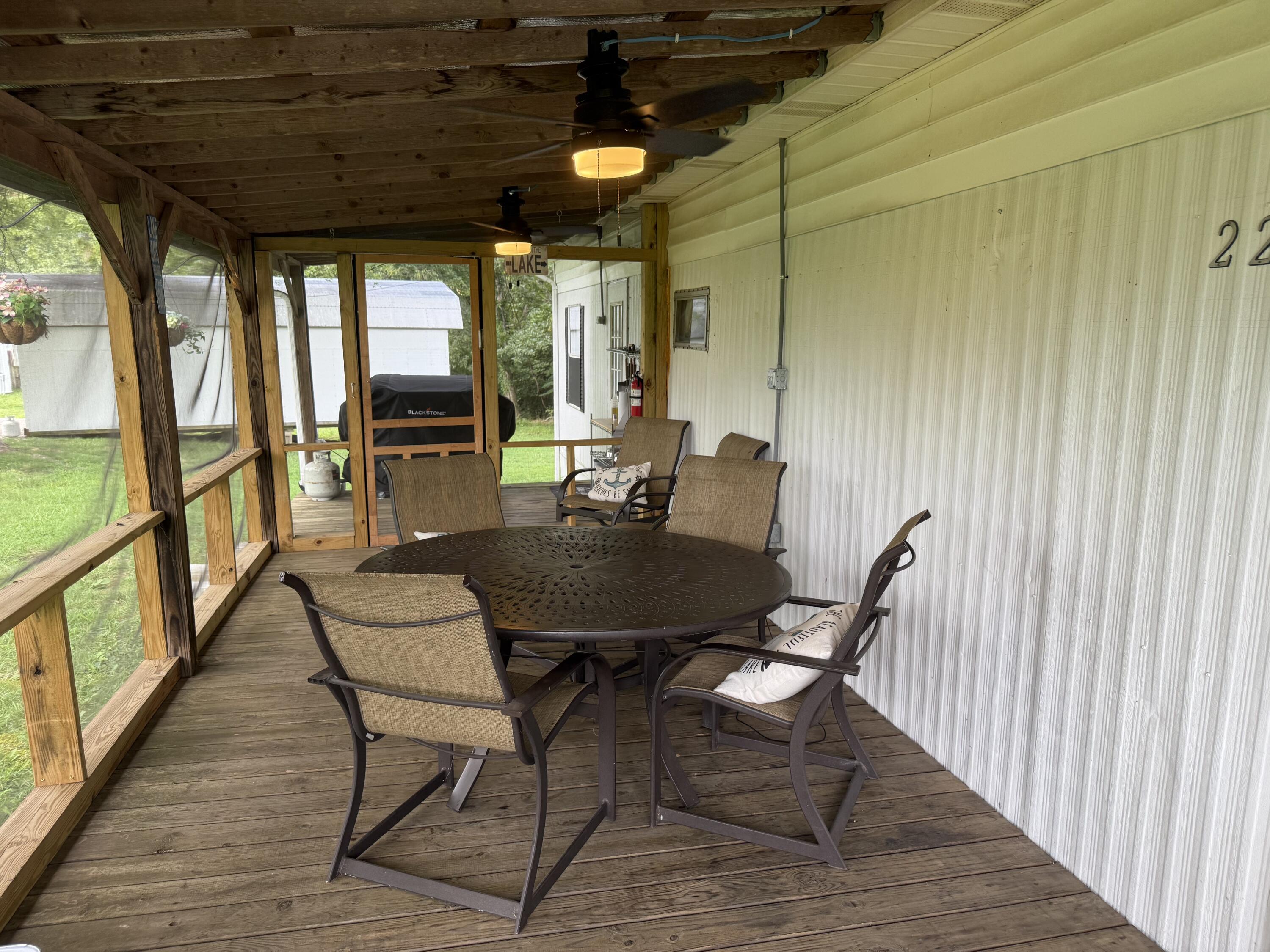 229 Cart Bell Ridge Road Monticello, KY 42633 - Photo 5 of 39 IMG_9358