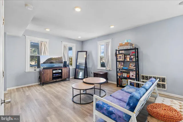 $360,000 | 775 Salem Road, Burlington, NJ 08016