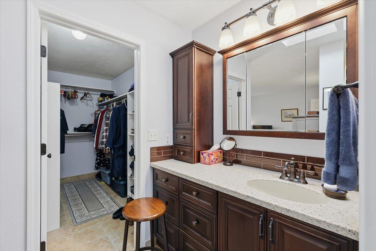 9515 North Loganberry Court Spokane, WA 99208 - Photo 16 of 34