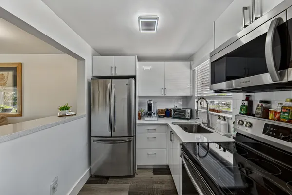 $119,900 | 301 South Golf Boulevard, Unit 277, Pompano Beach, FL 33064