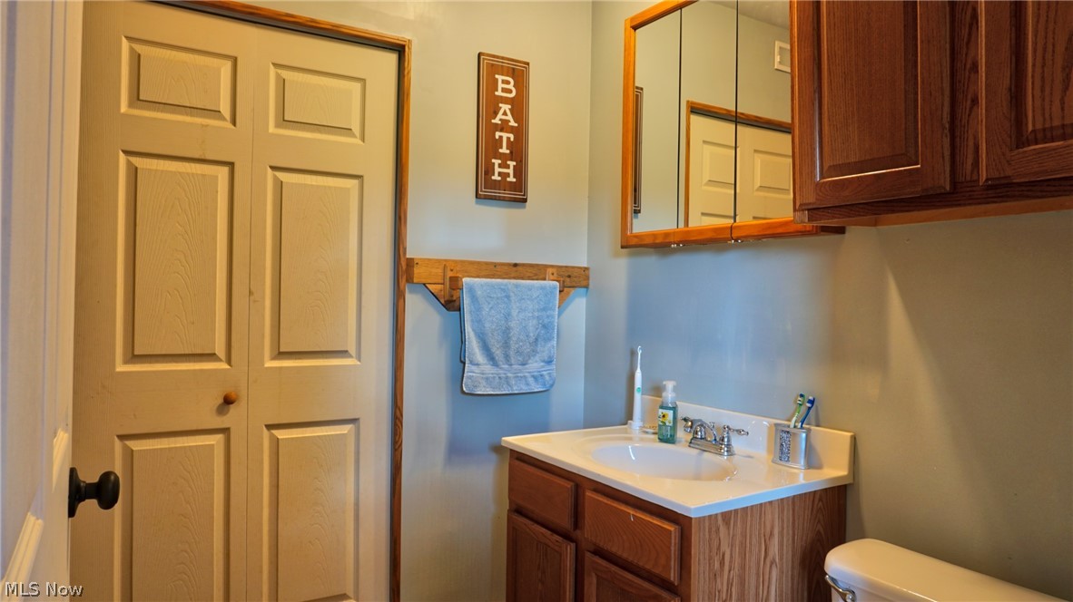 69825 Hopewell Road Cambridge, OH 43725 - Photo 25 of 28 Gallery Image 25