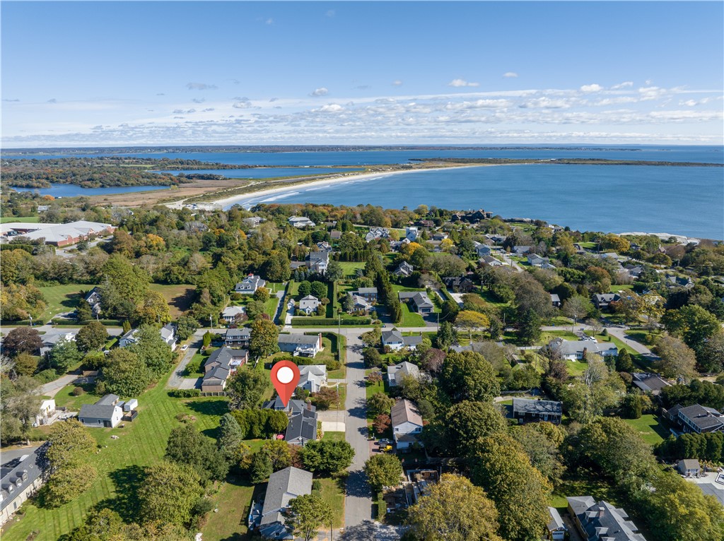 4 James Street Middletown, RI 02842 - Photo 7 of 50
