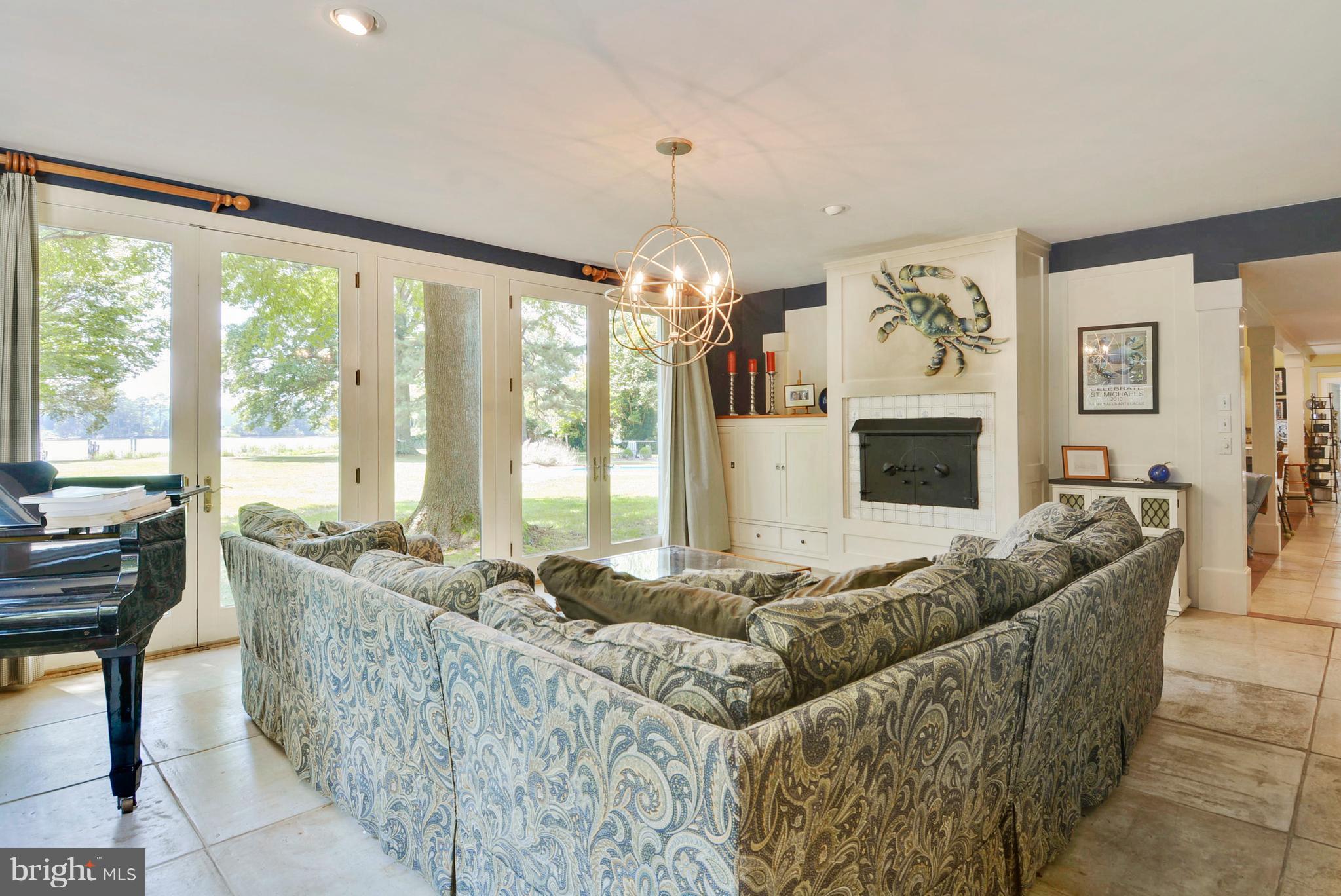 25901 Goose Neck Road Royal Oak, MD 21662 - Photo 12 of 30 Family Room
