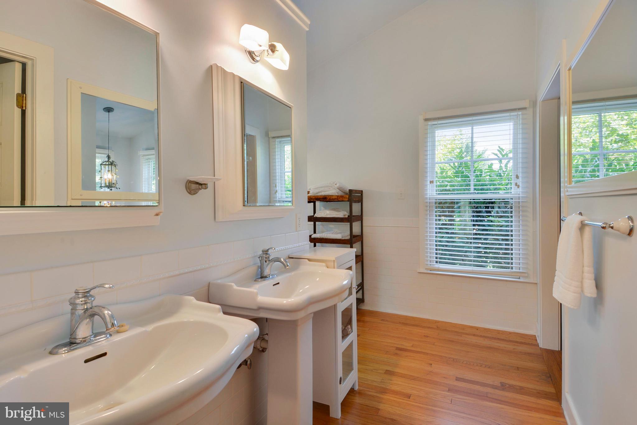 25901 Goose Neck Road Royal Oak, MD 21662 - Photo 16 of 30 Bath (Master)