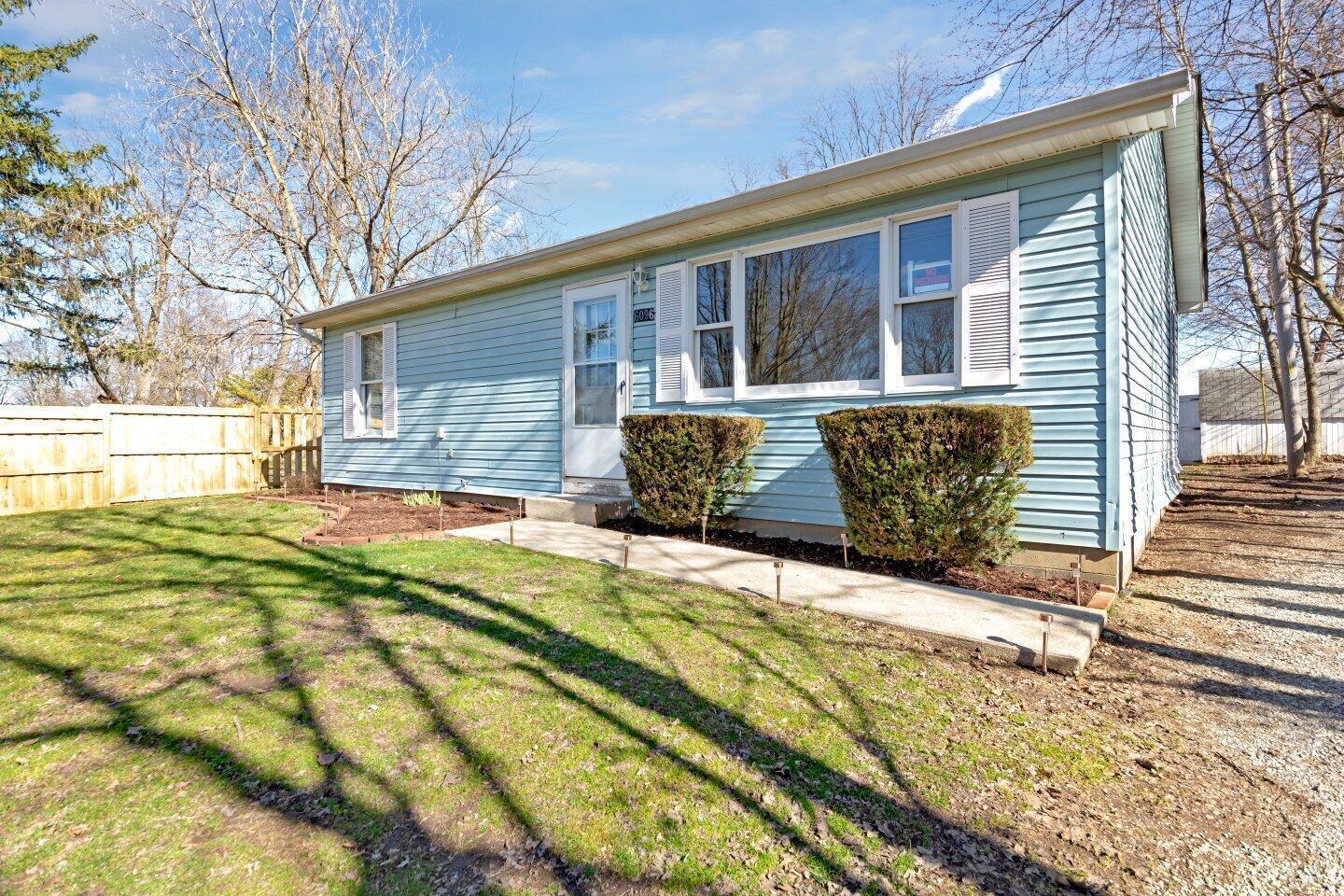6096 Pickerington Road Northwest Carroll, OH 43112 - Photo 4 of 25 6096 Pickerington Rd (145).jpg-SMALL
