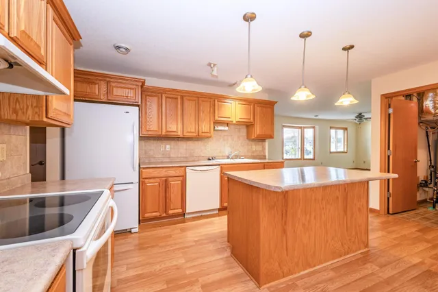 $245,000 | 617 6th Avenue West, Osakis, MN 56360