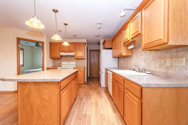 $245,000 | 617 6th Avenue West, Osakis, MN 56360