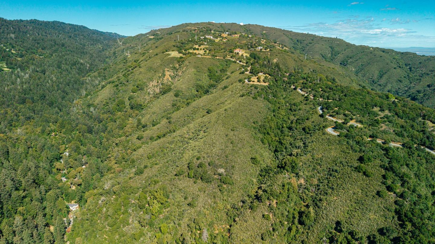 19375 Montevina Road Los Gatos, CA 95033 - Photo 33 of 36 a view of a mountain range with lush green forest