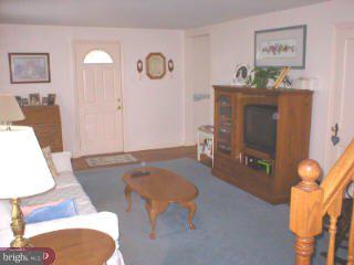 407 Oreland Mill Road Oreland, PA 19075 - Photo 3 of 6 Gallery Image 3
