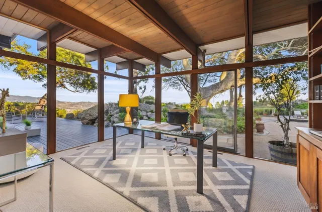 $2,995,000 | 25 Oakhurst Road, San Rafael, CA 94901