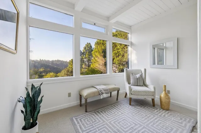 $2,995,000 | 25 Oakhurst Road, San Rafael, CA 94901