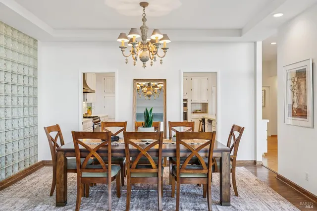 $2,995,000 | 25 Oakhurst Road, San Rafael, CA 94901