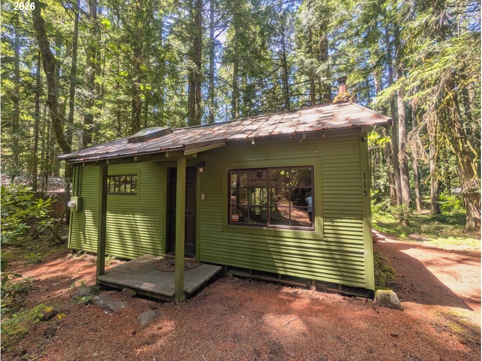 78549 East Road 35 Rhododendron, OR 97028 - Photo 2 of 36 Gallery Image 2