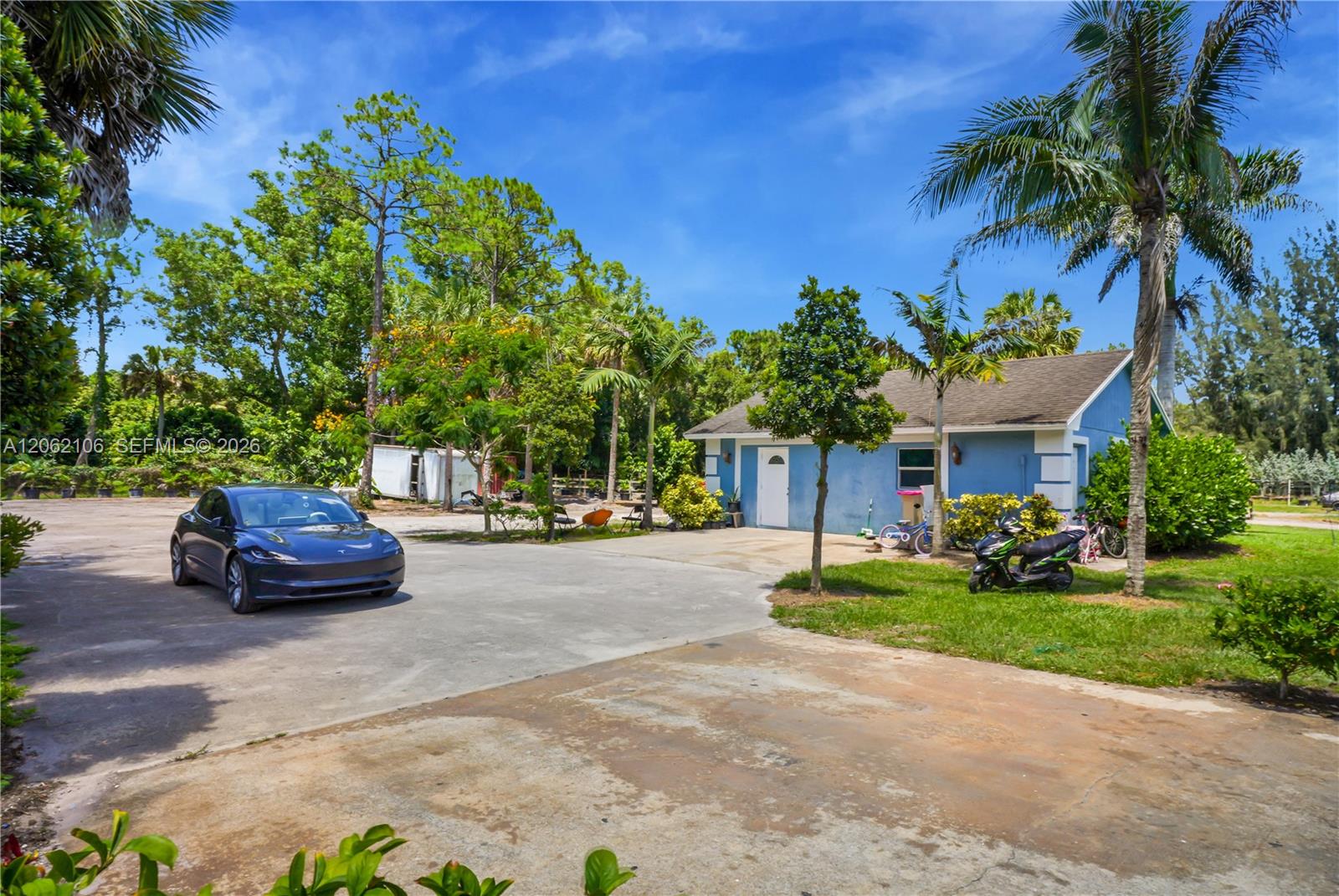 2587 E Road Loxahatchee, FL 33470 - Photo 38 of 49