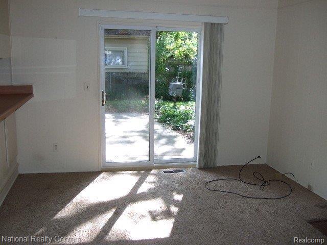 Doorwall to Large Patio.JPG