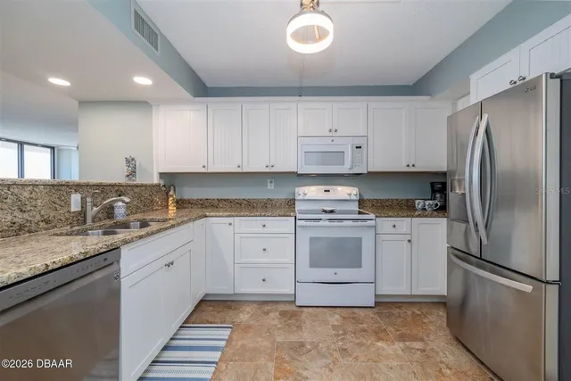 $575,000 | 1420 North Atlantic Avenue, Unit 1601, Daytona Beach, FL 32118