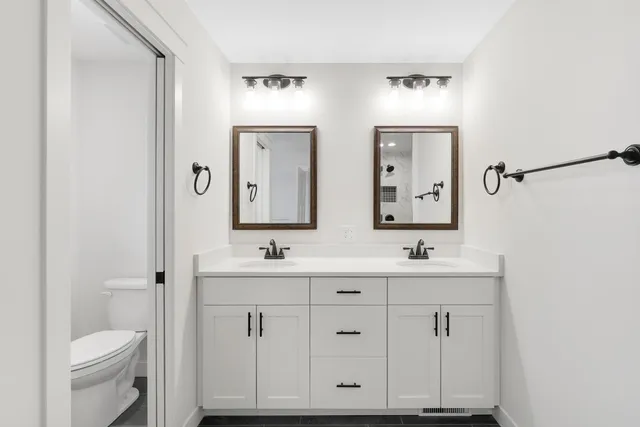 $699,900 | 13702 Arrowhead Way, Rosemount, MN 55068