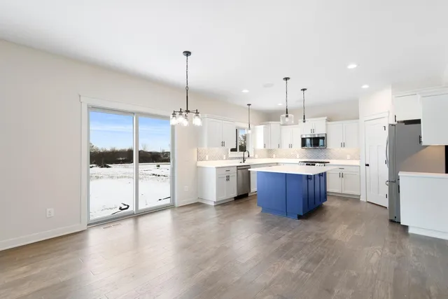 $699,900 | 13702 Arrowhead Way, Rosemount, MN 55068