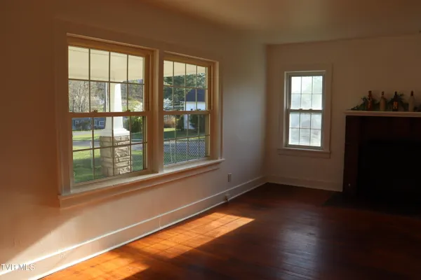 $239,000 | 1203 1st Avenue East, Big Stone Gap, VA 24219