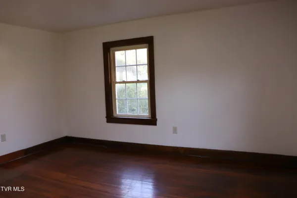 $239,000 | 1203 1st Avenue East, Big Stone Gap, VA 24219