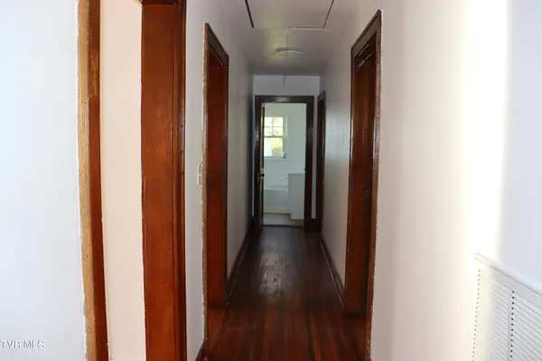$239,000 | 1203 1st Avenue East, Big Stone Gap, VA 24219