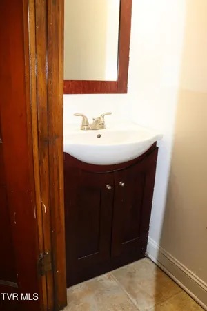 $239,000 | 1203 1st Avenue East, Big Stone Gap, VA 24219