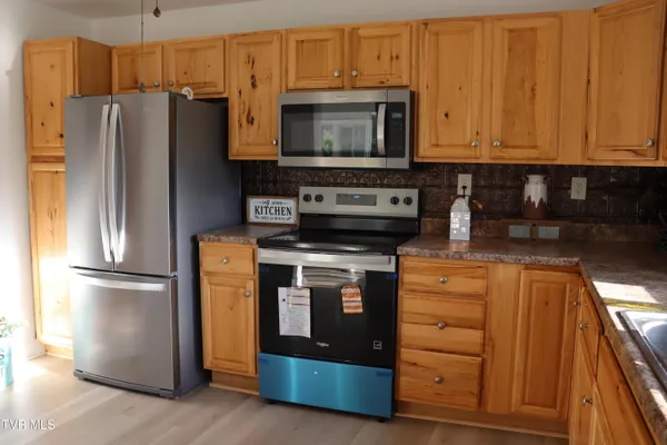 $239,000 | 1203 1st Avenue East, Big Stone Gap, VA 24219