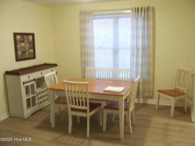 $410,000 | 560 Pinehurst Trace Drive, Pinehurst, NC 28374