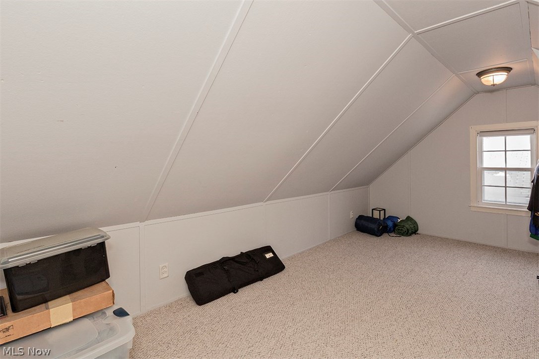 5031 Farnhurst Road Cleveland, OH 44124 - Photo 25 of 35