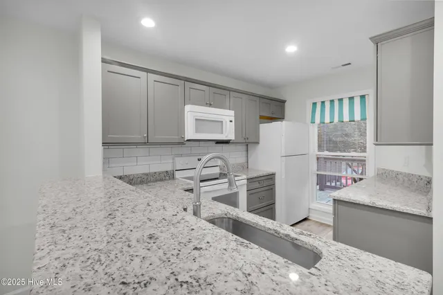 $1,750 | 7212 Windward Drive, New Bern, NC 28560