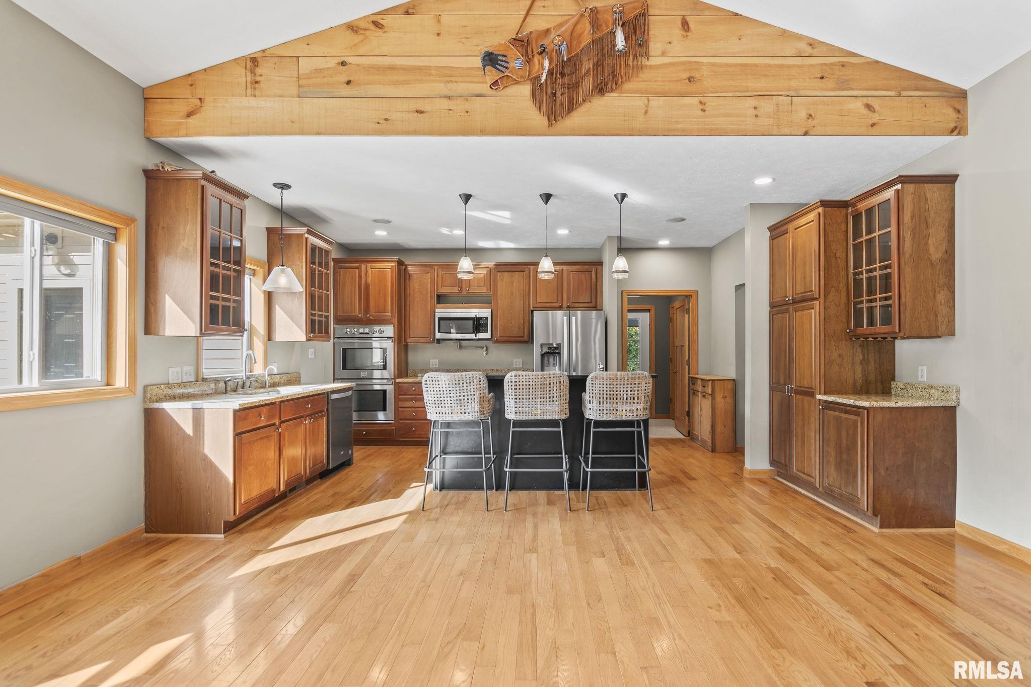 10 South Griffith Creek Road Mechanicsburg, IL 62545 - Photo 13 of 81