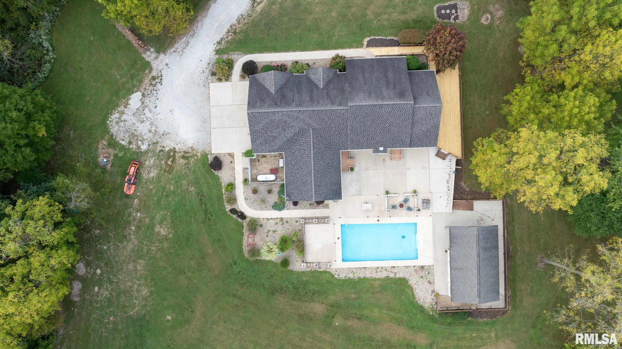 10 South Griffith Creek Road Mechanicsburg, IL 62545 - Photo 60 of 81