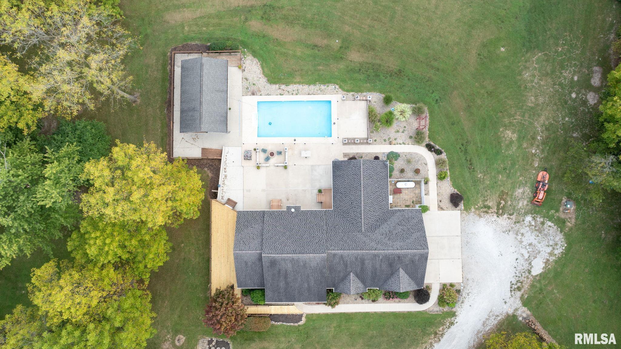 10 South Griffith Creek Road Mechanicsburg, IL 62545 - Photo 63 of 81