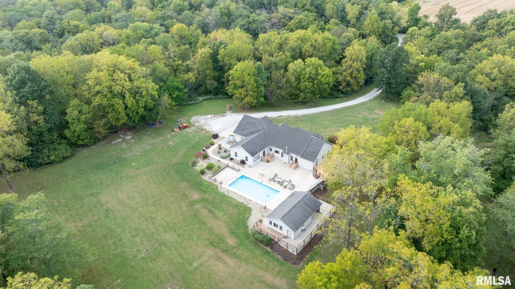 10 South Griffith Creek Road Mechanicsburg, IL 62545 - Photo 64 of 81