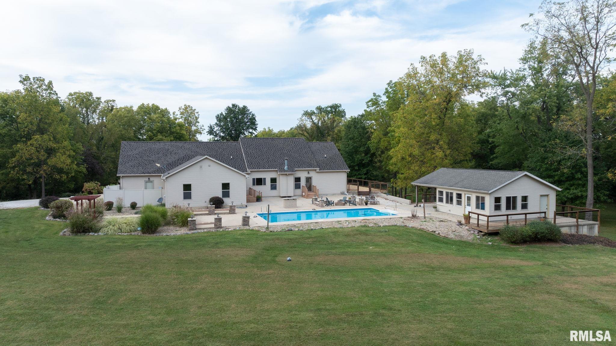 10 South Griffith Creek Road Mechanicsburg, IL 62545 - Photo 66 of 81