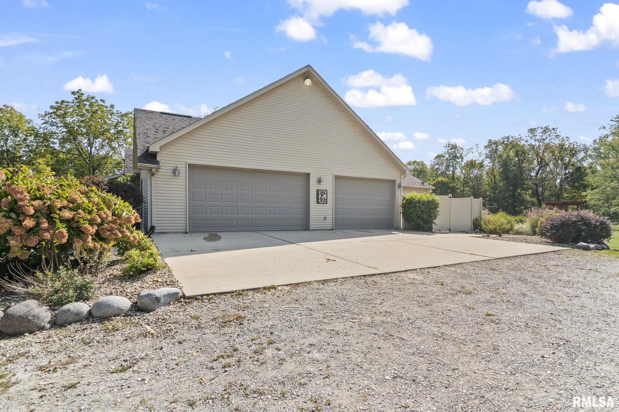 10 South Griffith Creek Road Mechanicsburg, IL 62545 - Photo 70 of 81