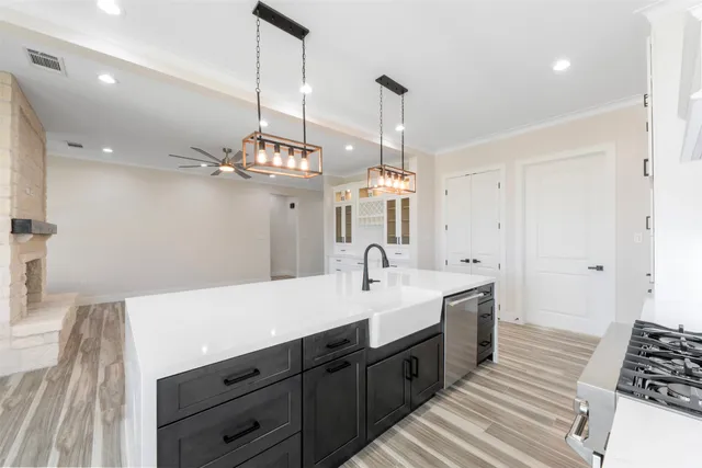 $679,000 | 4221 Mallard Lane, Baytown, TX 77523