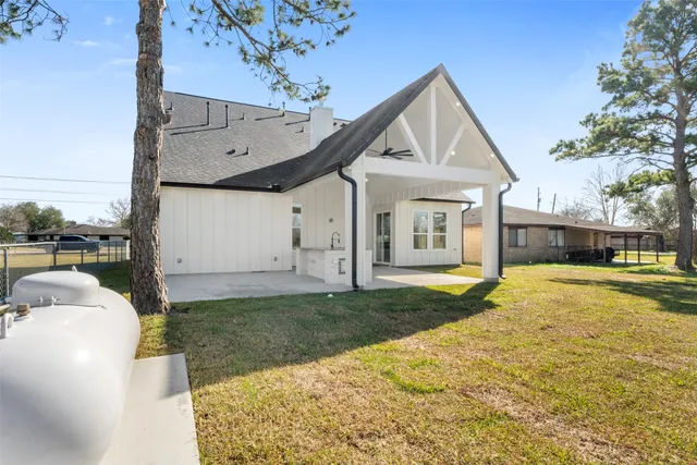 $679,000 | 4221 Mallard Lane, Baytown, TX 77523