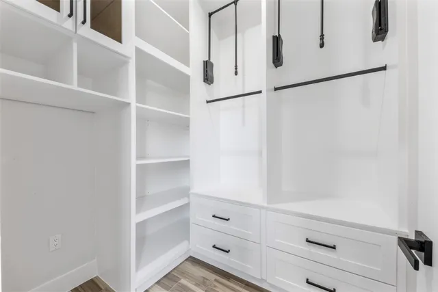 $679,000 | 4221 Mallard Lane, Baytown, TX 77523