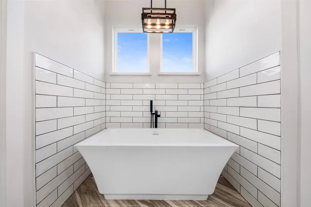 $679,000 | 4221 Mallard Lane, Baytown, TX 77523