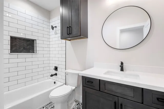 $679,000 | 4221 Mallard Lane, Baytown, TX 77523